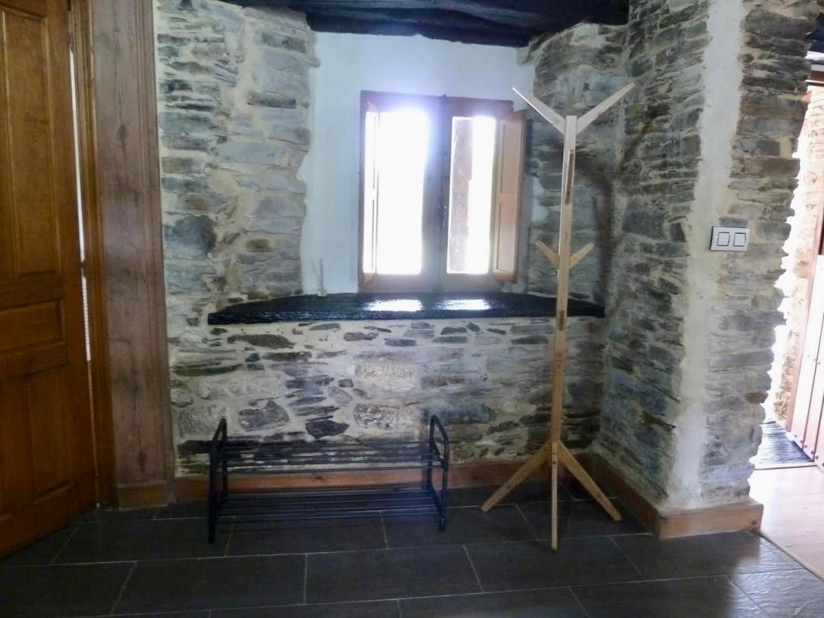 Casita Feliz Entre Montanas Y Cerca Del Mar Villa Trabada Luaran gambar