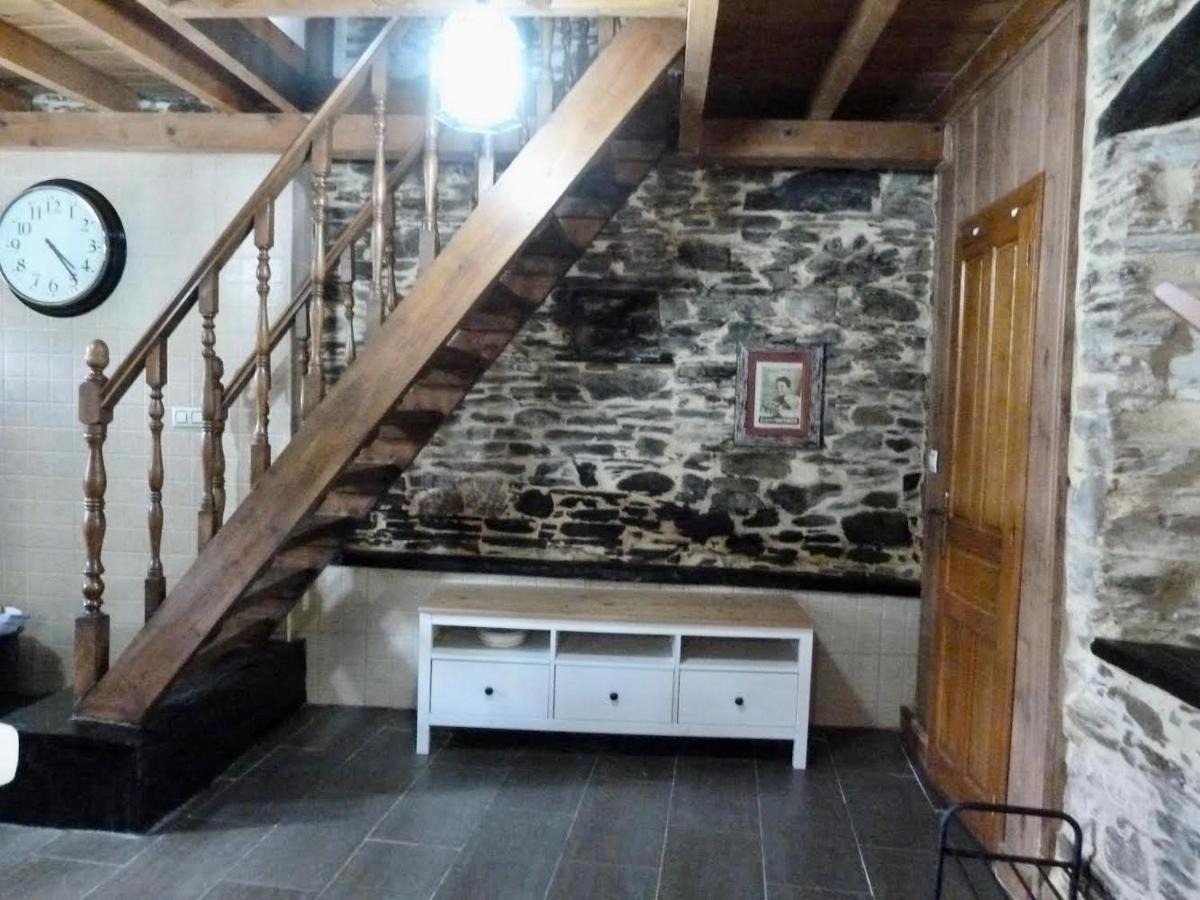 Casita Feliz Entre Montanas Y Cerca Del Mar Villa Trabada Luaran gambar