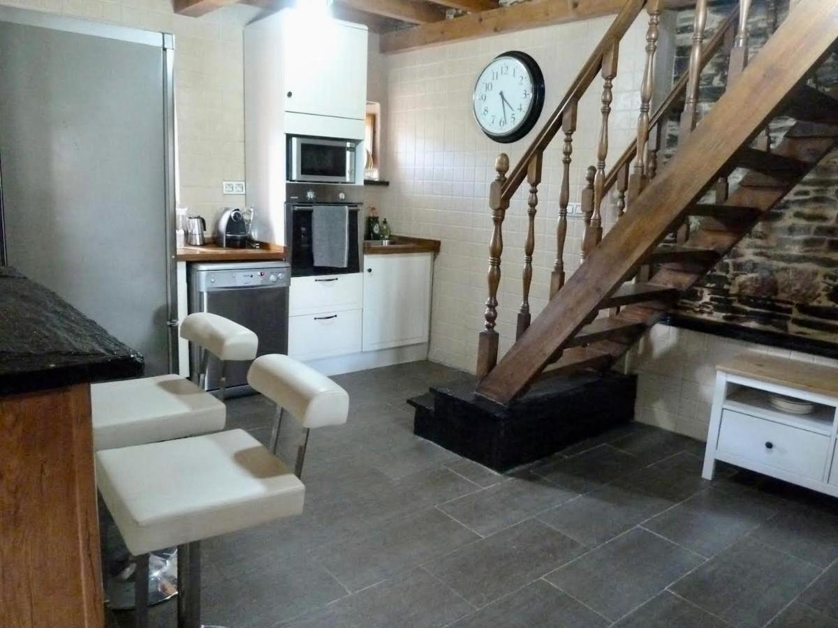 Casita Feliz Entre Montanas Y Cerca Del Mar Villa Trabada Luaran gambar